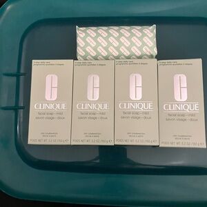 BNIB - Clinique Facial Soap - Dry/Combination